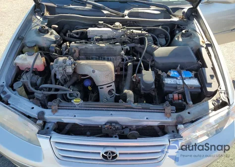 2000 Toyota Camry Ce из США, поврежденный, VIN 4T1BG22K2YU711908